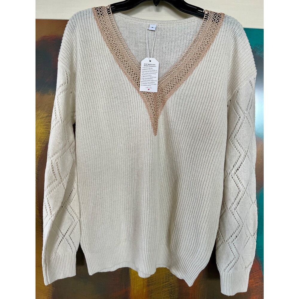 Made With ❤️ Off White Beige Lace V-Neck Pull-over Light Weight Sweater NWT